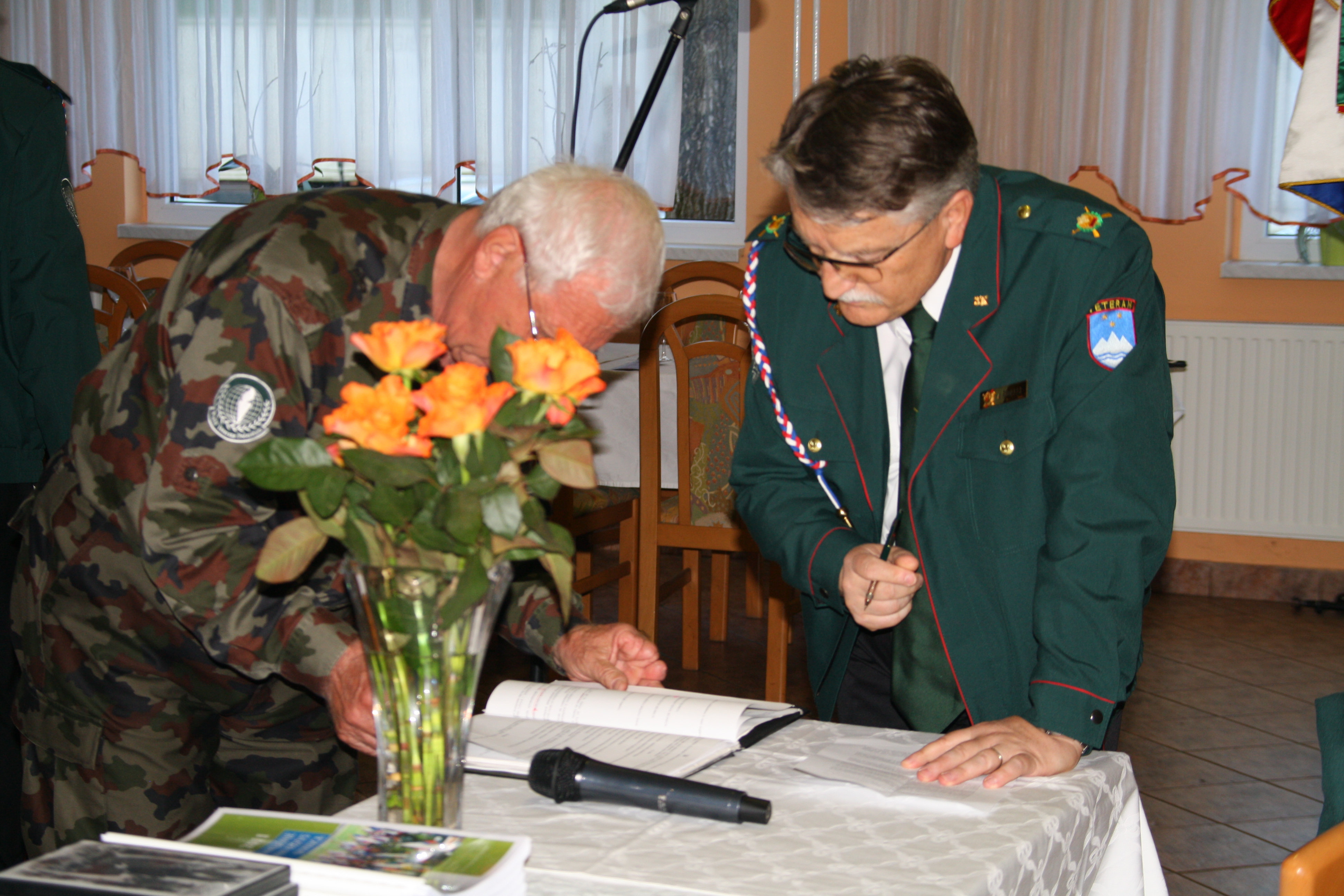 Letni zbor 2012